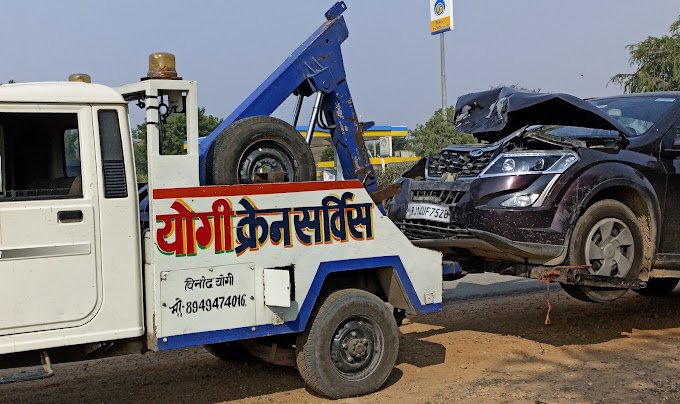 Best Car Towing Van Services in Jaipur